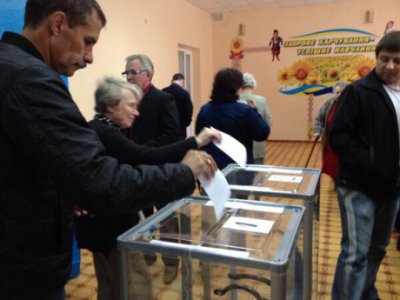 На Донбасі почалися одразу чотири "референдуми" 