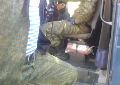 У Краматорську жінки вигнали з вулиці озброєних сепаратистів (відео)