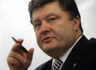 Порошенко запропонував припинити вогонь на сході України
