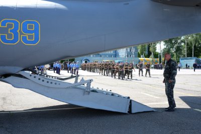 До Чернівців прибув трагічний "вантаж 200" (ФОТО)