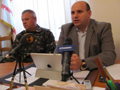 Буковинська "Батьківщина" відвезла речі воїнам в зоні АТО
