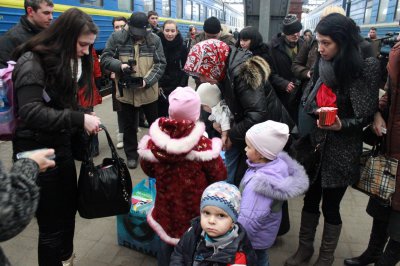 Для біженців зі Сходу розробили маршрути евакуації