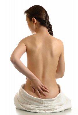 Учені: погода не впливає на біль у спині