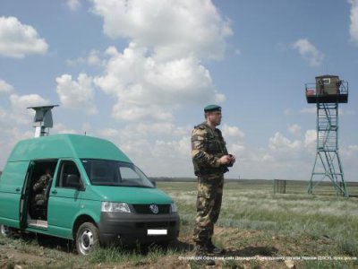 Біля кордону на Буковині виявили дві бази нелегального спирту