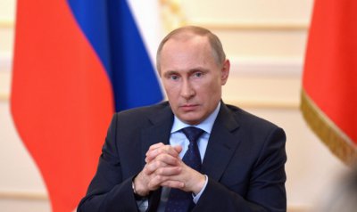 Путін заявив, що Джемілєв та Чубаров паразитують на проблемах Криму