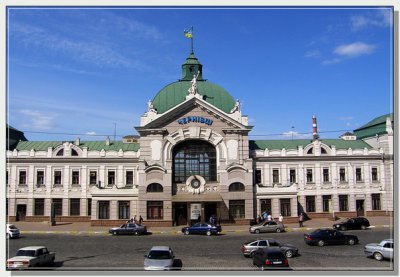 У Чернівцях повідомляли про замінування залізничного вокзалу