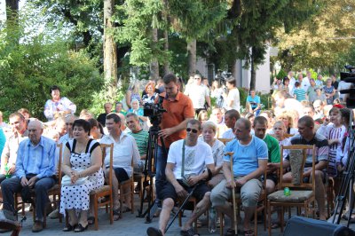 У Чернівцях військових привітали концертом (ФОТО)