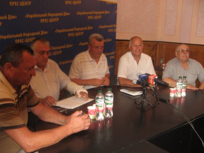 Керівництво міліції Буковини звинувачують у поборах