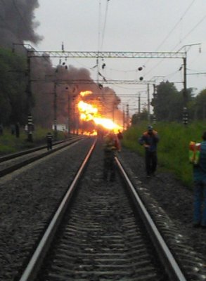 Залізнична катастрофа на Черкащині: горіли цистерни з нафтою і будинки
