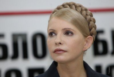 Тимошенко закликала Порошенка запровадити військовий стан