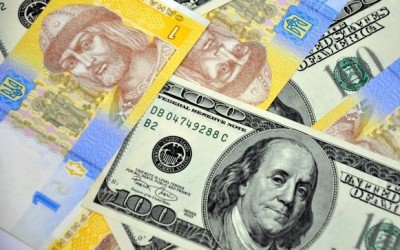 Торги на міжбанку стартували з 14,9 гривні за долар