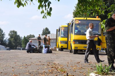 У батальйон територіальної оборони відправили 48 буковинських військових (ФОТО)