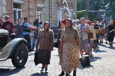 У Чернівцях знімають російський серіал про війну (ФОТО)