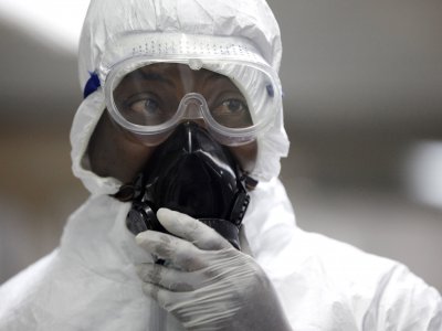 Нетипові способи передачі вірусу Ебола цілком реальні