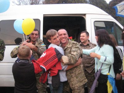 Зі Сходу додому повернулися ще троє буковинських бійців (ФОТО)