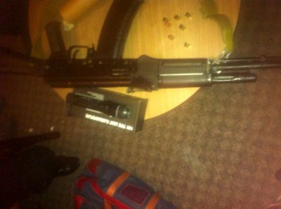 У Чернівцях студент зберігав цілий арсенал зброї (ФОТО)