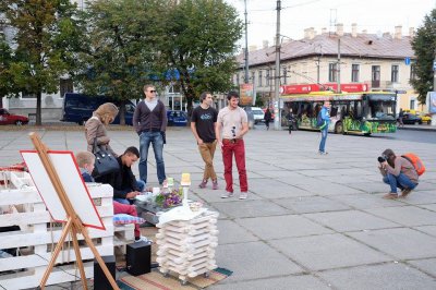 У Чернівцях розпочався соціальний проект "Відпочинь та зупинись" (ФОТО)