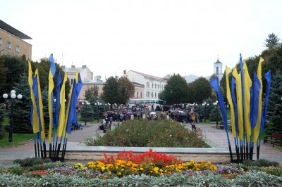 Чернівчани помолилися за мир в Україні (ФОТО)