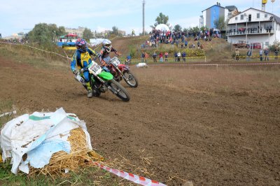 У Чернівцях провели чемпіонат України з мотокросу (ФОТО)