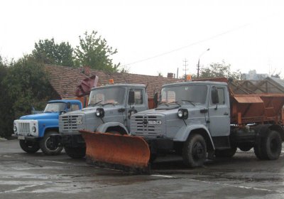 Чернівці закупили пісок і сіль на зиму (ФОТО)