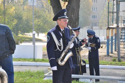 У Чернівцях з оркестром зустріли півсотні військових із зони АТО (ФОТО)