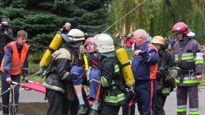 Буковинські рятувальники тренувалися працювати в умовах екстремальної зими