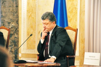 Як Порошенко в ЧНУ спілкувався з буковинцями (ФОТО)