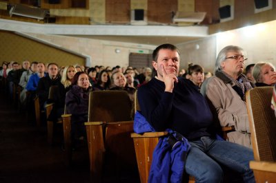 "Фільм, який розриває серце", - чернівчани про прем'єру "Поводиря"