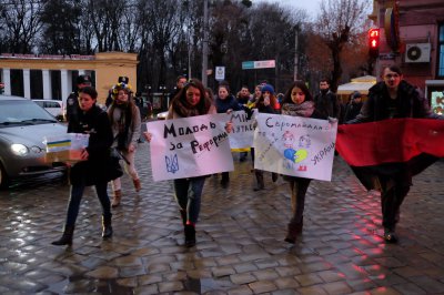 Чернівцями пройшов Марш Гідності та Свободи (ФОТО)