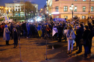 Чернівцями пройшов Марш Гідності та Свободи (ФОТО)