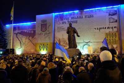 У Чернівцях  помолилися за Героїв Майдану і закликали "тиснути" на владу