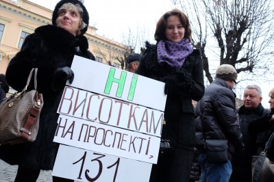 Перевізники прийшли до мерії у Чернівцях