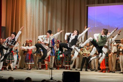 Буковинський ансамбль пісні і танцю святкує 70-річчя 
