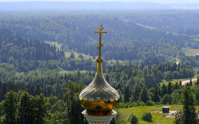 У Чернівцях депутати хочуть об’єднати церкви у єдину православну помісну церкву