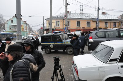 У Чернівцях в альтфатері виявили рештки тіла невідомої людини (ФОТО)