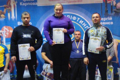 ЧНУ здобув срібло на чемпіонаті України з пауерліфтингу