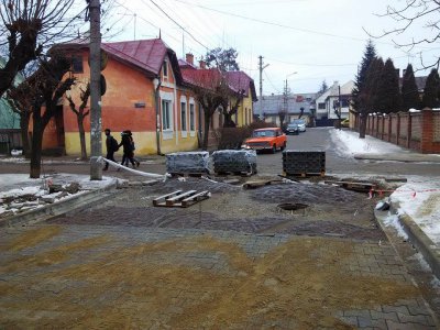 У Чернівцях нарешті взялися за ремонт вулиці Боярка (ФОТО)