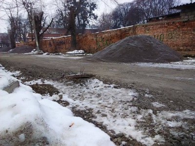 У Чернівцях нарешті взялися за ремонт вулиці Боярка (ФОТО)