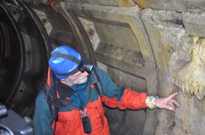 Чернівецьких журналістів провели новим підземним маршрутом міста (ФОТО)