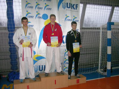 Чернівецький школяр став чемпіоном України з карате