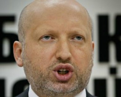 Турчинов: Відповідальність за обстріл Маріуполя лежить на Путіні Турчинов: Відповідальність за обстріл Маріуполя лежить на Путіні