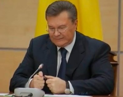 На рахунках компаній, пов’язаних з Януковичем та його оточенням, заблоковано 1,42 мільяда доларів