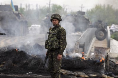 У п'ятницю бойовики 12 разів обстріляли Луганщину. Зараз - бойова тиша