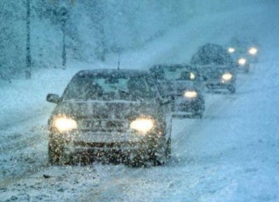 Даішники Буковини просять водіїв бути уважними на дорогах