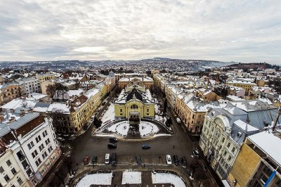 В Інтернеті розмістили вражаючі фото Чернівців з висоти пташиного польоту (ФОТО)