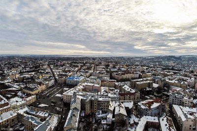 В Інтернеті розмістили вражаючі фото Чернівців з висоти пташиного польоту (ФОТО)