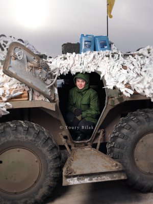 Відомий фотохудожник з Франції Юрій Білак презентував буковинцям кадри із зони АТО (ФОТО)