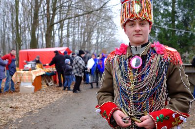 Колядники з усієї Буковини проводжали свята в музеї просто неба (ФОТО)