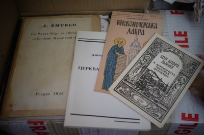 З Парижа до Чернівців привезли бібліотеку Жуковського (ФОТО)