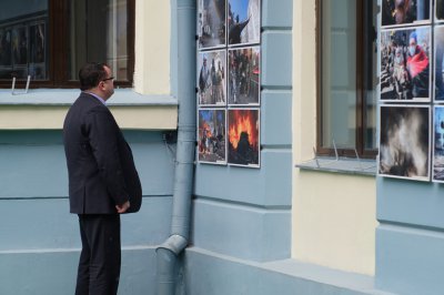 У Чернівцях відкрили фотовиставку, присвячену подіям на Майдані (ФОТО)